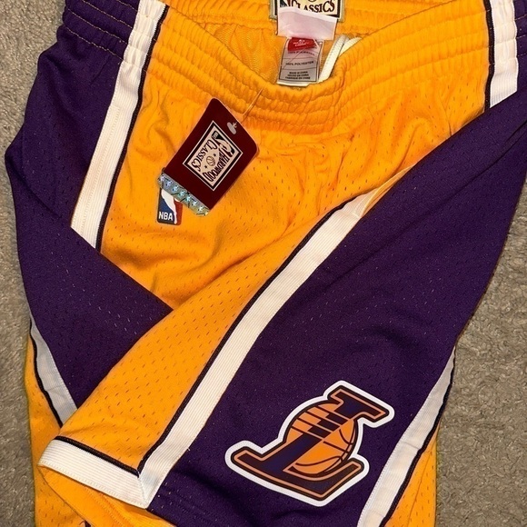 Mens Mitchell & Ness NBA Swingman Shorts 2009 Los Angeles Lakers size L large - Picture 5 of 6